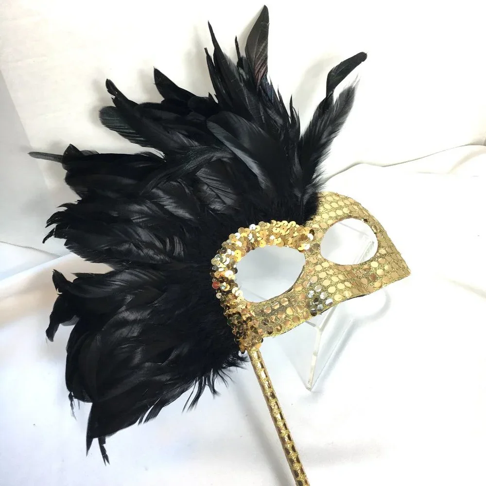 VENETIAN Harlequin Gold Sequin Mask w Blk Feathers w/ Handle NWOT NOS